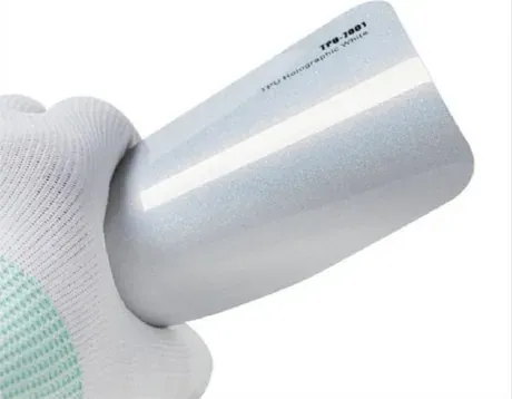 Muestra de película Holographic White, código TPU-7001