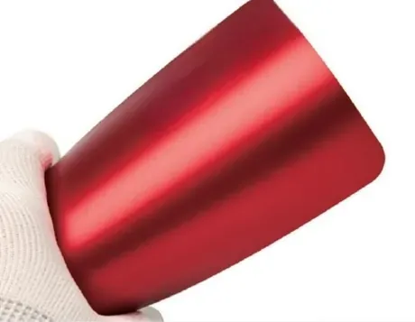 Muestra de película Matte Liquid Cherry Red, código TPU-8237M